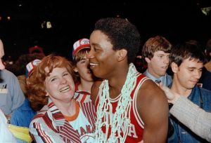 Isiah Thomas, champion NCAA 1981 avec les Indiana Hoosiers (c) AP